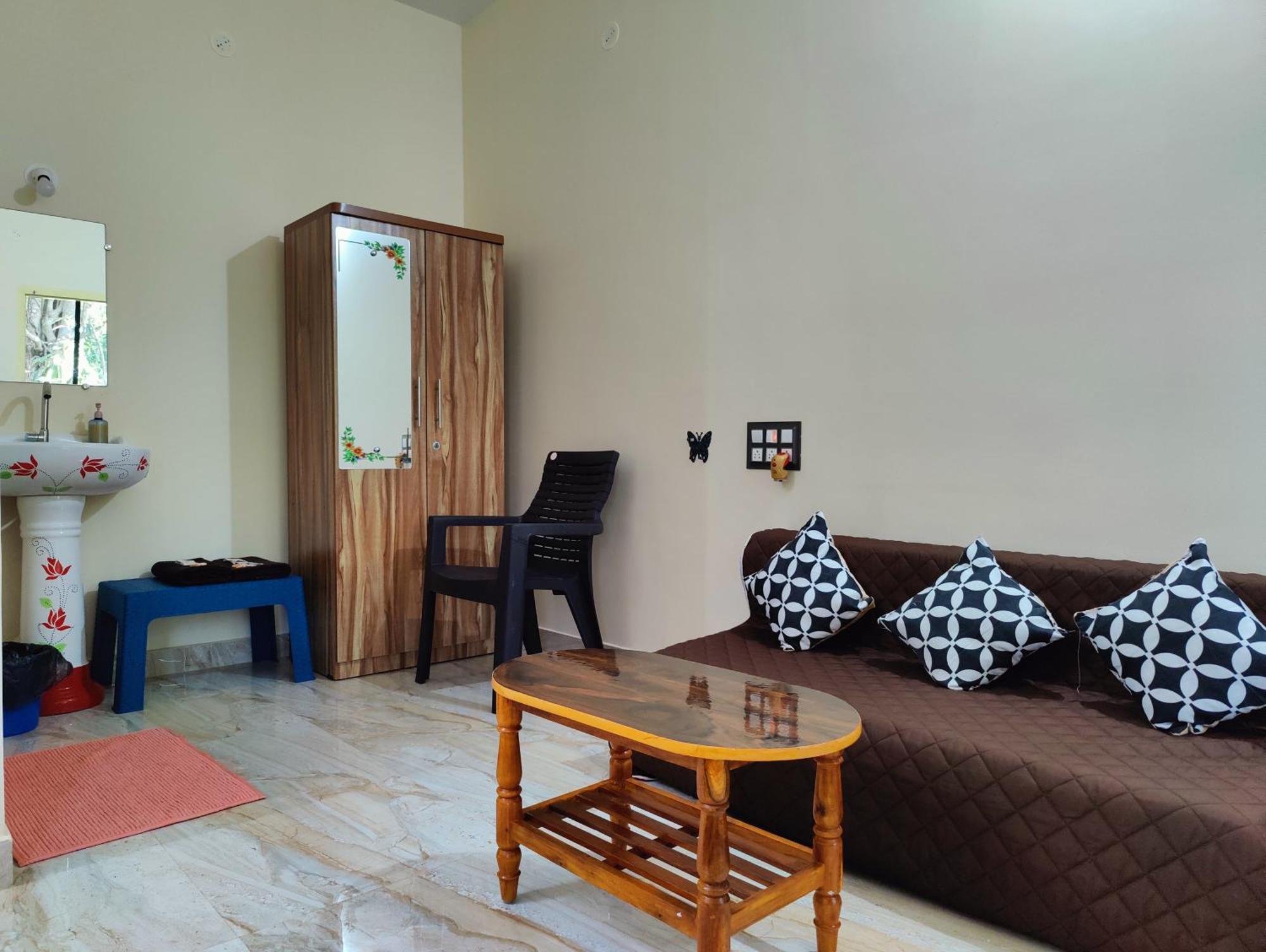 Artkarna Hotel Gokarna  Kültér fotó